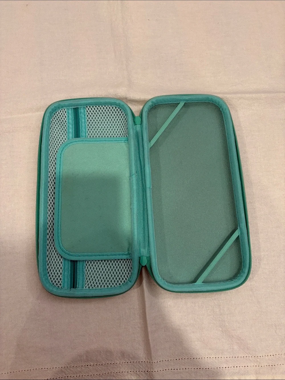 Nintendo Switch New Leaf Case